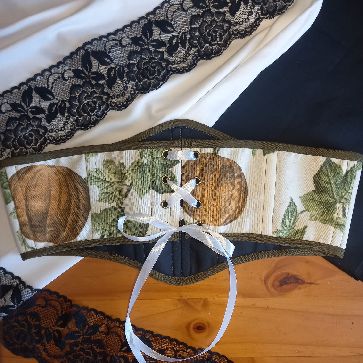 Pumpkin Patch Corset Belt